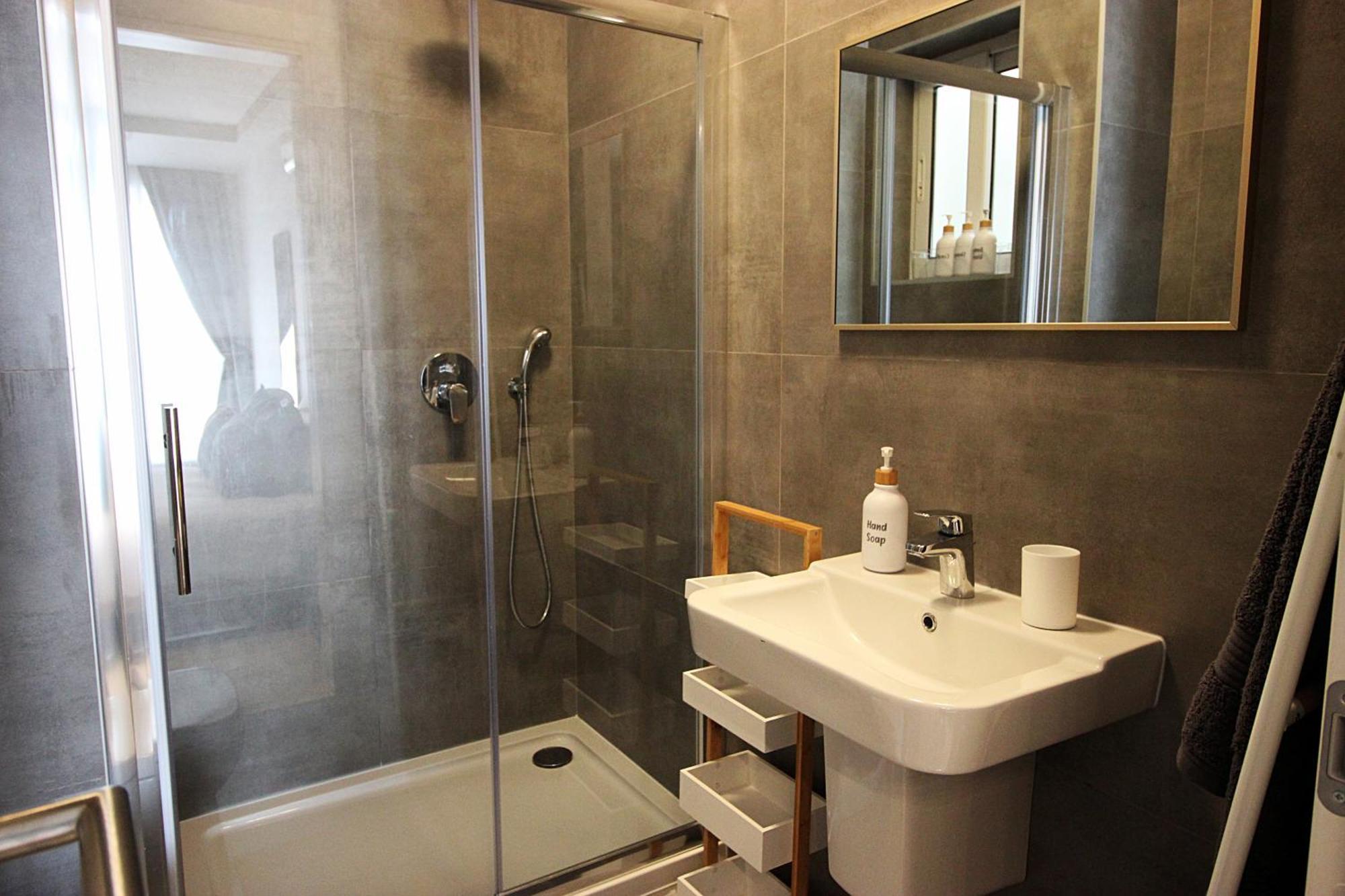 Modern & Spacious 2Br Penthouse With Terrace - Close To Qawra Beach San Pawl il-Baħar Extérieur photo