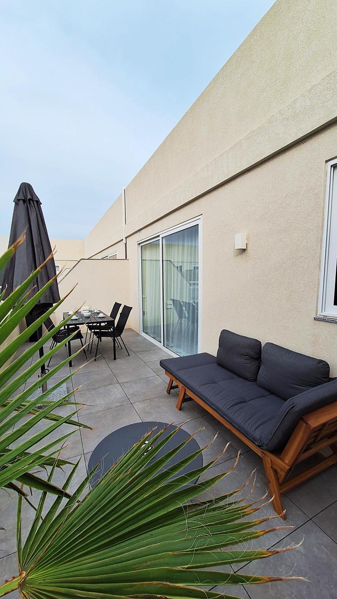 Modern & Spacious 2Br Penthouse With Terrace - Close To Qawra Beach San Pawl il-Baħar Extérieur photo